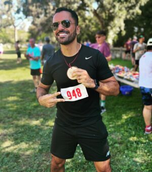 Sammy Sheik Instagram - STILL GOT IT!! 2nd. Place!!!🏃🏽‍♂️💪🏽🏃🏽‍♂️#5krun #newpersonalrecord