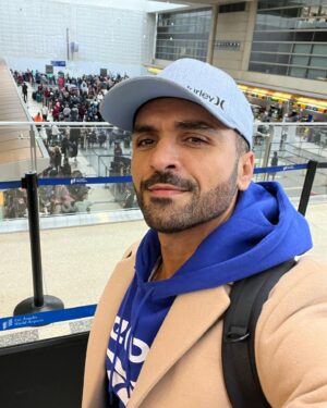 Sammy Sheik Instagram - On the road again….👋🏽✈️✈️✈️