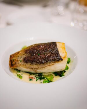 Samuel Arnold Instagram - An unforgettable culinary experience at @pavyllon_paris during @nolanstreasurefilm’s screening. A heartfelt thanks to @yannickalleno for blending passion with artistry 🎨✨. 

📸: @l.olympe 
📍: @pavyllon_paris