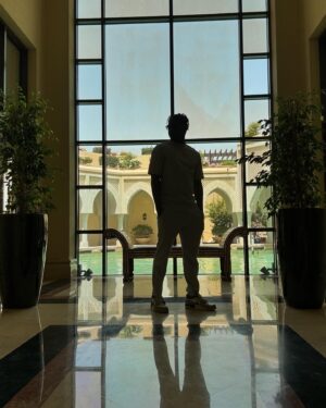 Samuel Arnold Instagram - Abu Dhabi was absolutely amazing! From its rich culture to the diverse entertainment options and stunning landscapes, the entire experience felt surreal. It was truly an unforgettable trip.

Thank you, @visitabudhabi #inabudhabi