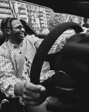Samuel Arnold Instagram - 𝐏𝐀𝐑𝐓 𝟏

LIFE IS TOO SHORT TO DRIVE BORING CARS 🚀⚡️

#McLaren #McLarenParis #750s #supercar #fashion #paris #hotelstjames #carlovers #efschumacher #etreautomobile