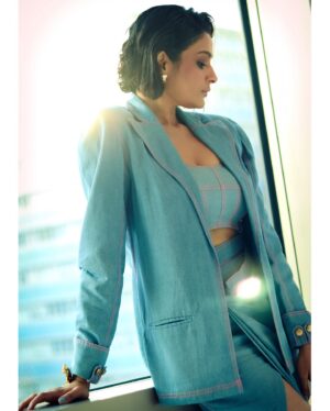Samvedna Suwalka Instagram - I am blue 

Styled by: @stylenmua 
HMU: @cashmakeupartistry 
Assisted by: @rishitabobal 
Outfit: @shivanii.co 
Jewellery: @trazenieaccessories 
@tlmconsultancy 

📸: @_.parmeetsingh