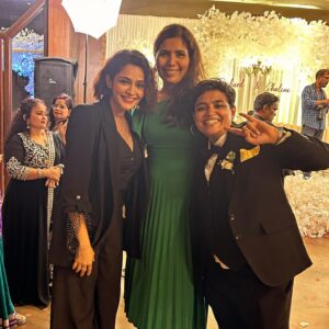 Samvedna Suwalka Instagram - Throwback to the day beautiful memories were made! And I only took a month and a few days to post this! 😅
@richard261 & @nandy.shalini ❤️❤️❤️❤️