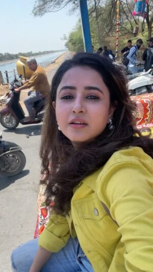 Sana Amin Sheikh Instagram - Ahmedabad, May 2024 
Behind the scenes .. of United State of Gujarat.. 
#GujaratiShow
#ColorsGujarati #BTS #SanaSheikh 
#SanaAminSheikh #Gujarati