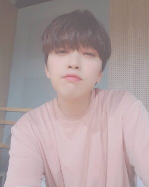 Sandeul Instagram - 별밤듣자~♡오늘도 수고했어♡♡