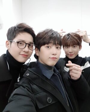 Sandeul Instagram - 휴...떨렸다...{{🐻🐥🐶🌱}}
#B1A4 #신우 #산들 #공찬 #바나