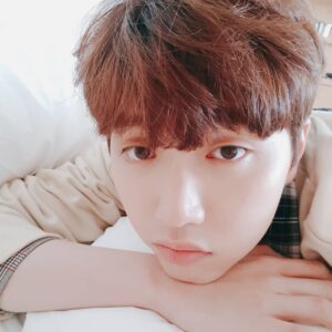 Sandeul Instagram - おはよう~~！！