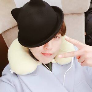 Sandeul Instagram - 귀있는 모자 참 귀엽네
#산들 #대구 #서울 #브이