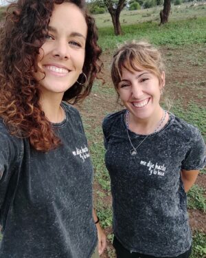 Sandra Blázquez Instagram - Creo que es la camiseta más bonita que tengo, quizás por todo lo que representa.
Si tú también la quieres, solo tienes que ir a somosidealibre.org/tienda-solidaria
No sólo llevarás la camiseta más bonita, sino que estarás ayudando en la educación de muchos niños y niñas!!
.
@somosidealibre
@mariafabregass