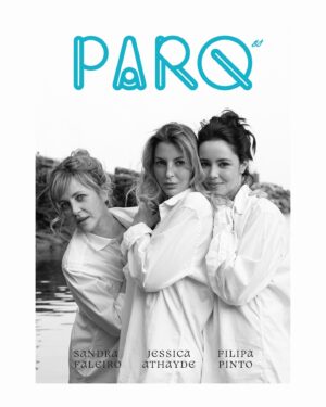 Sandra Faleiro Instagram - 3 mulheres, 3 gerações, 3 filmes ☘️ na capa desta edição da @parqmag apresentamos 3 atrizes dos nossos filmes de 2024.

@jessica_athayde é Catarina em #HotelAmor
@faleiro.sandra é Eva em #SonharComLeões
@filipapinto___ é Maria em #AmoTeImenso 

Direcção Criativa e Styling: @patricia.cesar.vicente 
Fotografia: @sarajbento @olhar.studio
Assistente: @its__rafaela
Maquilhagem: @inesabreulima 
Cabelos: Jorge Carlos @estacaodecabelos