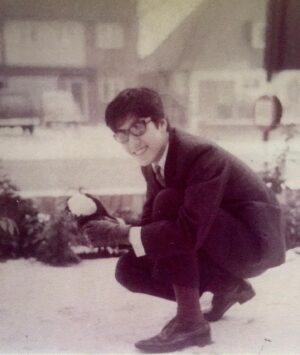 Sandrine Holt Instagram - Happy Father’s Day Pops! 😎🖤#firstsnow