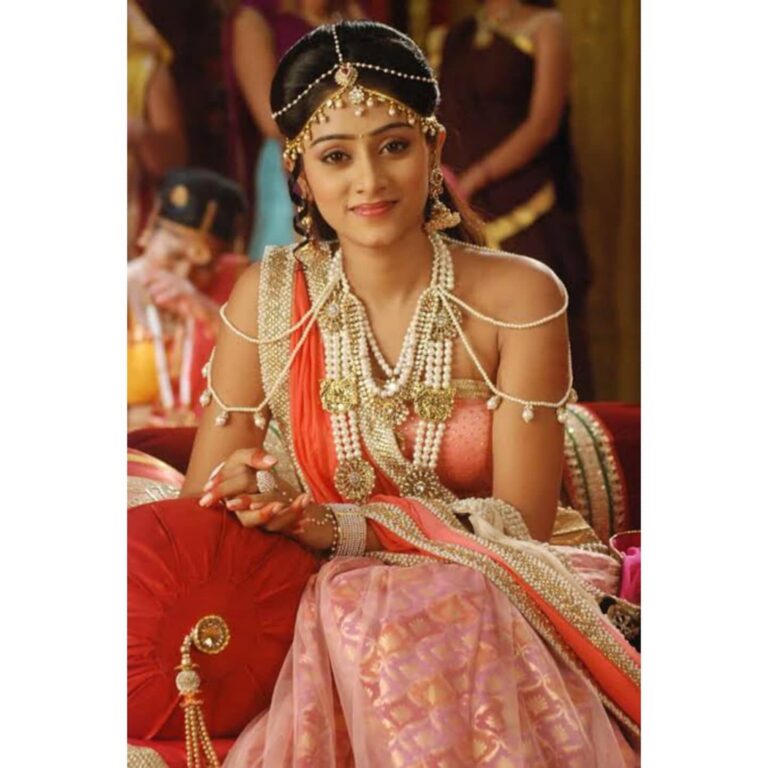 Actress Sangeetha Sringeri HD Photos and Wallpapers July 2024