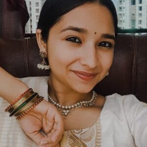 Sanjana dipu Instagram - Onam 🌼
Happy Onam to one and all :)