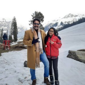 Sanjana dipu Instagram - From the sets of Samara 😇

#Samara #shooting #malayalamcinema #manali #moothon #mulla #snow #rahman #husky #huskypuppy #dad #hamptapass