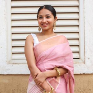 Sanjana dipu Instagram - सेहत, मेहनत, हुनर, अदा और आखिर में उसकी रज़ा ।
