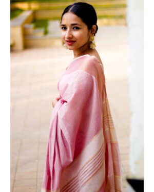 Sanjana dipu Instagram - सेहत, मेहनत, हुनर, अदा और आखिर में उसकी रज़ा ।