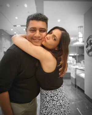 Santhi Mayadevi Instagram - Cheers to 9 years🎉🎉We are growing together. Here's to many more years of love, growth, and endless support. 🎉👫🫶😘
@shijjur 
#AnniversaryLove #9YearsStrong #PartnersInLife❤️ #ForeverAndAlways