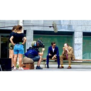 Santi Millán Instagram - Reencuentros fuera de
‘El Pueblo’ de la mano de @mcrehuet #espejoespejo #rodaryrodar