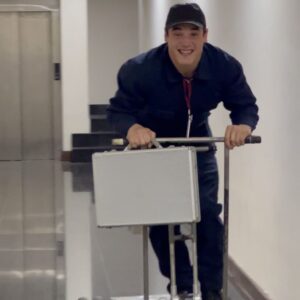 Santiago Achaga Instagram - El 2023 me regaló un amigazo tremendo, un ser lleno de bondad, cariño, poesía y loco como el solo. @jeronimogiocondobosia feliz cumpleaños amigo mío! Te veo a la vuelta ♥️🙏🏼 (Porfavor vean todos los videos, no tienen desperdicio)