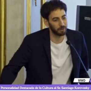 Santiago Korovsky Instagram - Me declararon personalidad destacada de la cultura y pasó esto.