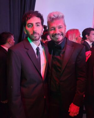Santiago Korovsky Instagram - Una alegría haber sido invitado a los Personajes del Año de la revista Gente.