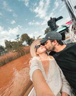 Santiago Ramundo Instagram - Feliz cumple amor mío, compañera de mi día a día que juntos armamos y hacemos un AHORA muy bonito y rodeados de mucho amor. ❤️ FELIZ CUMPLE! ❤️😍 Que este año sea de plenitud y disfrutes cada momento ❤️
