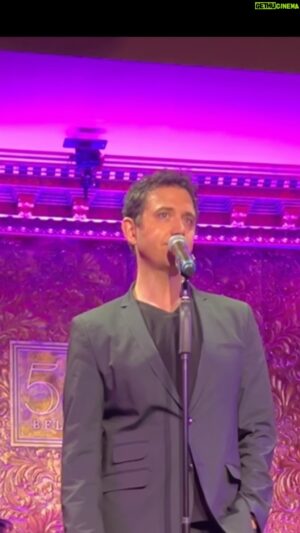 Santino Fontana Instagram - Three more chances to catch Tony winner @santinofontana feeling as pretty as can be! Don’t miss the Frozen star and Broadway leading man in this uproarious, intimate night out.

Santino Fontana l Sep 10 & 12-14
Tickets & info at 54below.org/Santino
