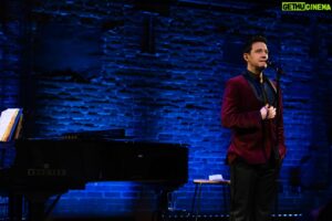 Santino Fontana Instagram - A throwback to Broadway in Worcester’s Evening with Tony Award winner Santino Fontana with @andrewbourgoin on piano. Santino spent the day with our community providing a free master class to over 175 Worcester area students and arts educators and delighted a sold out audience with a spontaneous night of some his favorite songs and showbiz stories at the @jmacworcester BrickBox.

Photography by @amymaephoto 

Educational programs supported by George F. and Sybil H. Fuller Foundation, Fletcher Foundation, the @worcesterartscouncil - a local agency, which is supported by the @masscultural - a state agency, @collegeoftheholycross and @unibankma