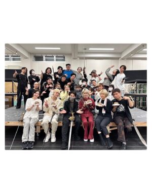 Saori Izawa Instagram - 舞台『SaGa THE STAGE ~再生の絆~』
マドレーンと、リアルクイーン・カラミティ
2役演じさせて頂きます。

素敵なカンパニーの皆さまに支えてもらいながら初舞台を迎えました。濃ゆい時間を過ごしています。

今日からいよいよ本番。最後まで、駆け抜ける。