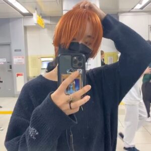 Saori Izawa Instagram - Fifth element 🍊💥
✂️ @shotamiyashita 🐍