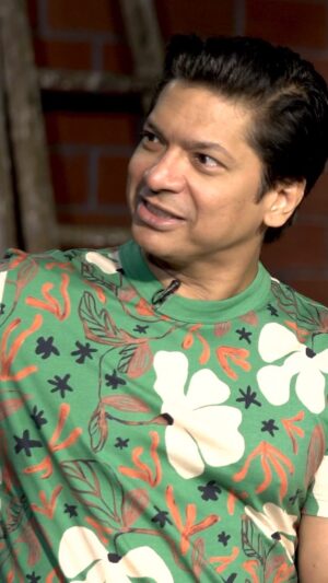 Sapan Verma Instagram - New video out on YouTube -  Link in bio 😃
Sat down with @singer_shaan along with @one_by_two @sahilbulla to discuss bad gigs, fan encounters and music in general. 
Chill Sesh is a new series that I plan on doing regularly on my channel. Please let me know who else you’d like to see in it 😃