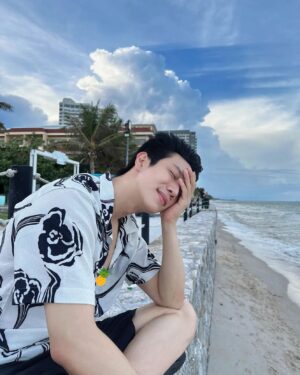Sapol Assawamunkong Instagram - . sky and me🩵