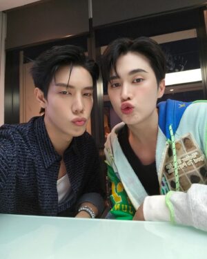 Sapol Assawamunkong Instagram - . ยอยักมาแล้ววว เป็นไงกันบ้างครับบ🙊🥊💛💜 #WandeeGooddayEP1