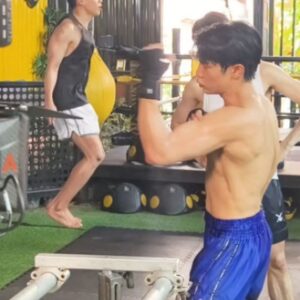 Sapol Assawamunkong Instagram - . เผด็จศึก🥊💛 #WandeeGoodday