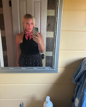 Sara Coates Instagram - Life as of late