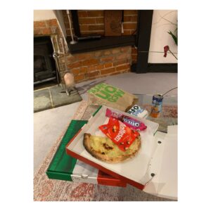 Sara Martins Instagram - End of Day 5 isolation !!!
#junkfood #nopaidadvertising
#placementdeproduit