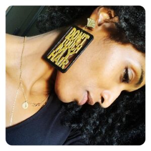 Sara Martins Instagram - Sunday mood
#donttouchmyhair #curlyhair 
@celichou_la_go
Earring by @cimarmodasafro
