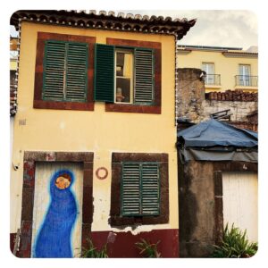 Sara Martins Instagram - Toc toc...
#specialplace #iledereve #sweetdecember