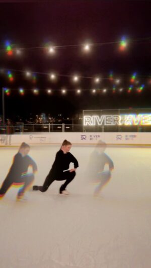 Sára Rychlíková Instagram - sváteční srandičky ♥️⛸ #myoff