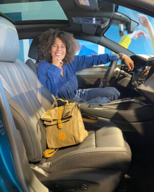 Sara Santos Instagram - Começar o outono da melhor forma com a nova coleção de outono da @bewe.concept - uma marca assente na sustentabilidade, na preservação do ecossistema, na importância da partilha e na comunhão do coletivo.

Já conheces a nova coleção? 🤗

#outfit #beweconcept