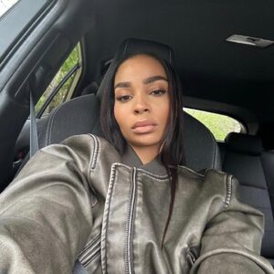 Sarah Andrea Instagram - Like a biker