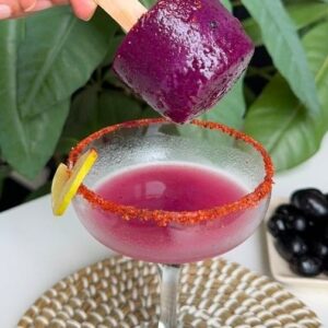 Saransh Goila Instagram - What are your memories of Jamun? Say hello to Gin Jamun chuski 🍇🍧 to celebrate World Gin Day. However, you can totally make this without any gin but this chuski will totally change your summers regardless. It is just too #Delishaaas and it'll totally set your weekend fully! Who will make??
.
.
Gin Jamun Chuski 

300g Jamun, de-seeded 
Add to a blender 
100ml Sugar syrup 
Blend into a smooth mix 
Look at that 😮‍💨🔥

2tsp Jeera powder 
Add salt to taste 
Black salt to taste
2tsp Chaat masala 

Black pepper to taste 
Mix well 

😮‍💨🤌🏻

Pour into a paper cups

Cover with aluminium foil 
Insert an icecream stick 
Freeze overnight 
Demould
Add a pinch of chaat masala 
Squeeze some lemon 
Pour 30ml Gin 
Delishaaas 🔥🤤