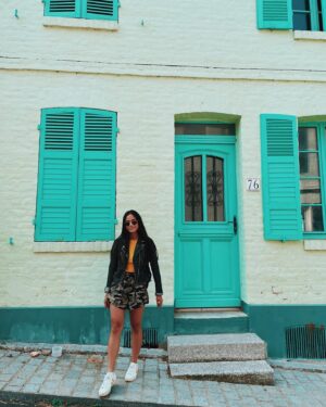 Sari Arambulo Instagram - o i’ll take any excuse to post more pics of france 😂 #2021highlight