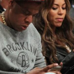 Sarp Apak Instagram - Biyonsi'de bi türk kanı olduğunu biliordum 🙏 hep hissetmiştim 🙏 jayZ ❤️ beyonce❤️