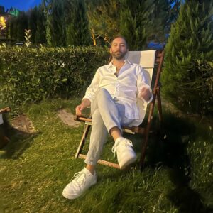 Sarp Bozkurt Instagram - Assos dump
