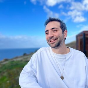Sarp Bozkurt Instagram - Şarkıyı dinleyelim postu 💫