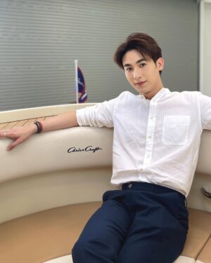 Sarunsathorn Tanawatcharawat Instagram - 🗺️🚤🌊 @chriscraft.th 
#chriscraft #chriscraftboats #chriscraftthailand 
#americasboatbuildersince1874 #travel #boat