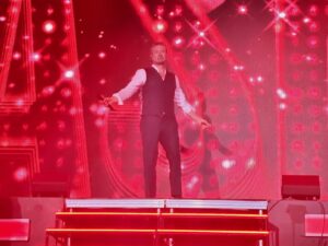 Sasha Instagram - Hamburg meine Perle!!!!! Es war ein Rausch!!! Tausend Dank an Euch alle!!! Ich bin immer noch geflasht!!!! Danke auch an alle mitwirkenden,
meine Band und die grandiose Hospitality der Barclays Arena! 

🪩🕺🏻🎤🎸🎹🎺🎶🎻🎵🎫

Heute geht’s weiter nach Frankfurt! Wer ist dabei! 

#sasha #thissmytime #hamburg #barclays #arena