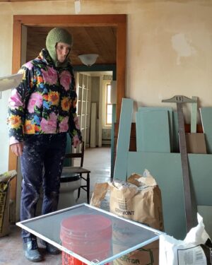 Sasha Frolova Instagram - Progress report:
The most daunting, challenging room in the house is by far the kitchen. Simultaneously the hearth of the home and a huge priority to make a safe, cozy room for creating, consuming and keeping company. Everyone suggested we drywall over the drywall but the old drywall had a crazy joint compound texture highlighted by grease and smoke to the point where you could tell where artwork used to hang in the room. We started by ripping the drywall out with an oscillating saw and a crowbar. Mouse poop and dust showering upon us. Mind you, before we had a working shower of the water variety. 
In this process we found original beams behind the drop ceiling! Beams, beams, beams! So we had to take the extra time to reveal those. Once the drywall was all removed we fogged the room with mold spray, filled any holes with mouse spray foam (found in the garden section at Home Depot), new rock wool insulation, and mold resistant drywall. We wanted to highlight some of the beautiful wood work we found in the walls when we demoed them so we made these three little cubbies that were already ‘framed out’. 

As for the appliances, even though I tried desperately to keep the refrigerator to spite everyone, even washed it in the stream before we had running water, it had to go. Hot tip: don’t pay someone to get rid of your fridge! Refrigerators are not allowed at dumps because of the coolant. Find a metal recycling plant and they will buy your fridge for a few bucks based on the weight. Dishwasher was broken. The oven was and is so grease caked but it’s Viking and I’m still trying to save her. My first attempt at cleaning the mysterious 1.5 inch thick goop in the burner trays I found a dead mouse stuck and nearly had to bring a feinting couch over for myself while I scooped it out with my five in one tool. 

The walls and my cracked fingers are now getting a layer of hydrated lime and sand at a 1:3 ratio and then a finishing coat at 1:1. We also framed out a couple of decorative cubbies using an oscillating saw, cut up pieces of paint mixing sticks, joint compound and scrap drywall. 

Onwards and upwards, 2024 ✨thank you for your love and patience @erinwolfmommsen