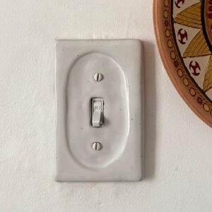 Sasha Frolova Instagram - I made some ceramic light switch covers💡

Seemed like a really valuable investment of my time seeing as light bulbs are the foundation of “Eureka Moments” and I am striving to have many of those. Hope you like them! 🤠